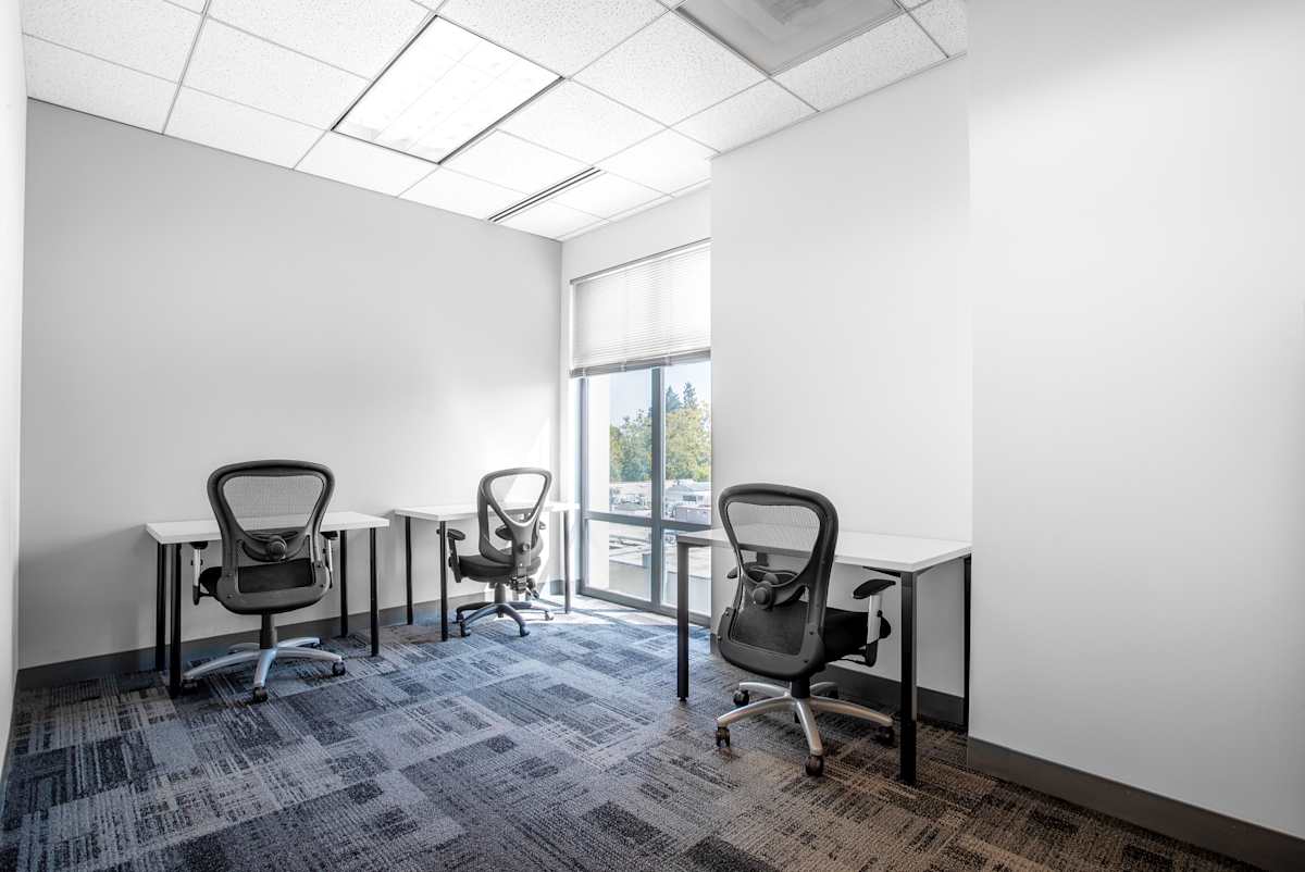 Regus (IWG) 228 Hamilton Avenue Palo Alto