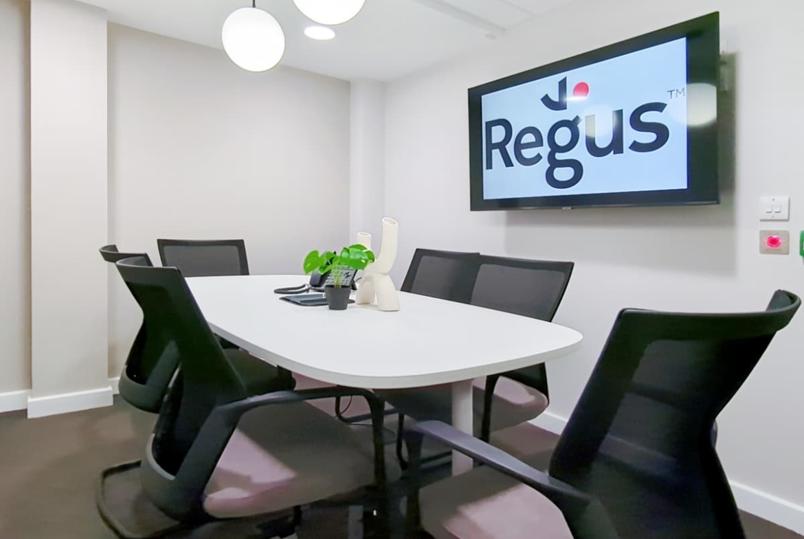 Regus 23-25 Market Street