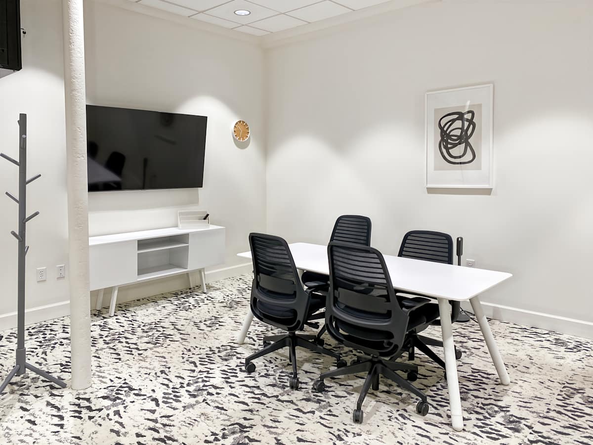 Regus (IWG) 238 N Massachusetts Ave Lakeland