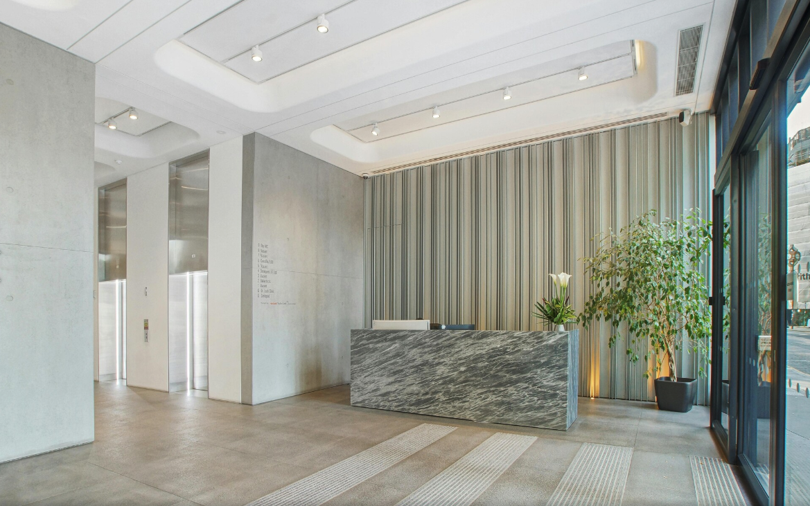 24-Chiswell-Street-2 EC1Y 4TY