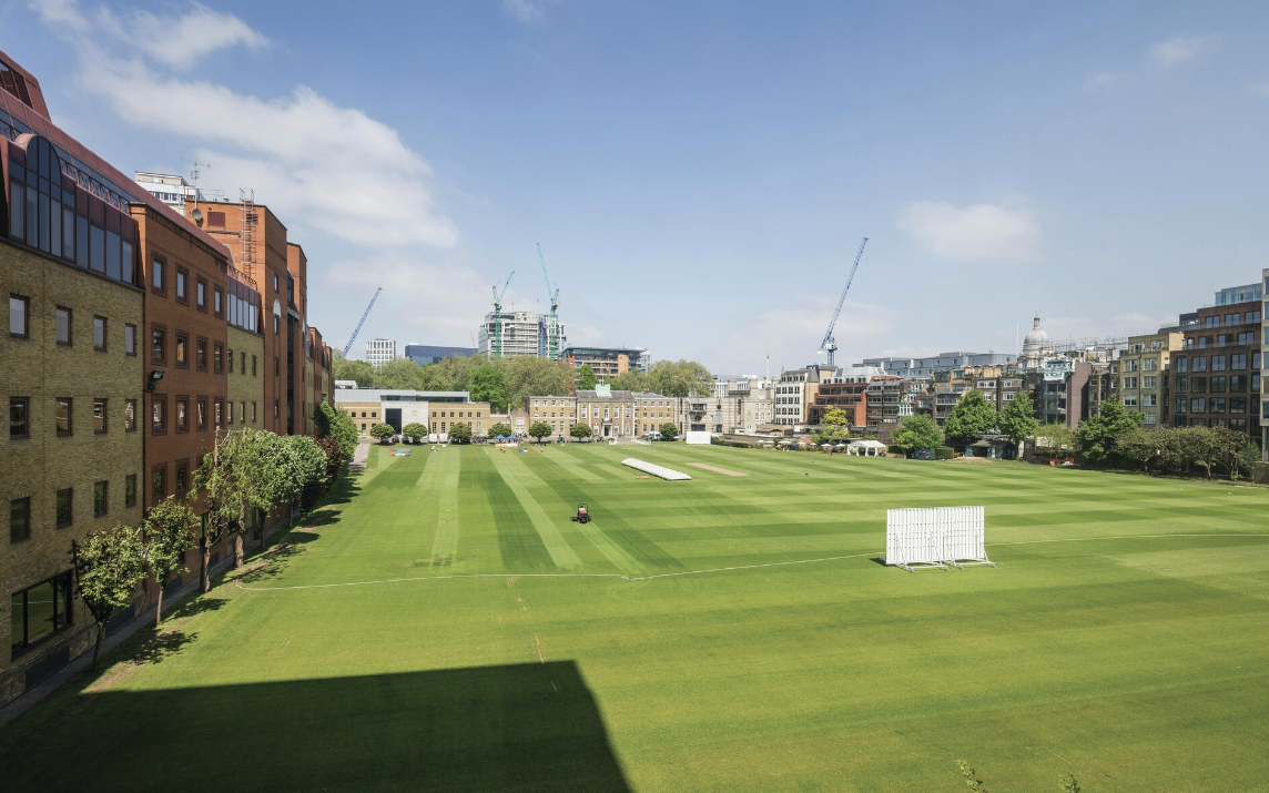 24-Chiswell-Street-3