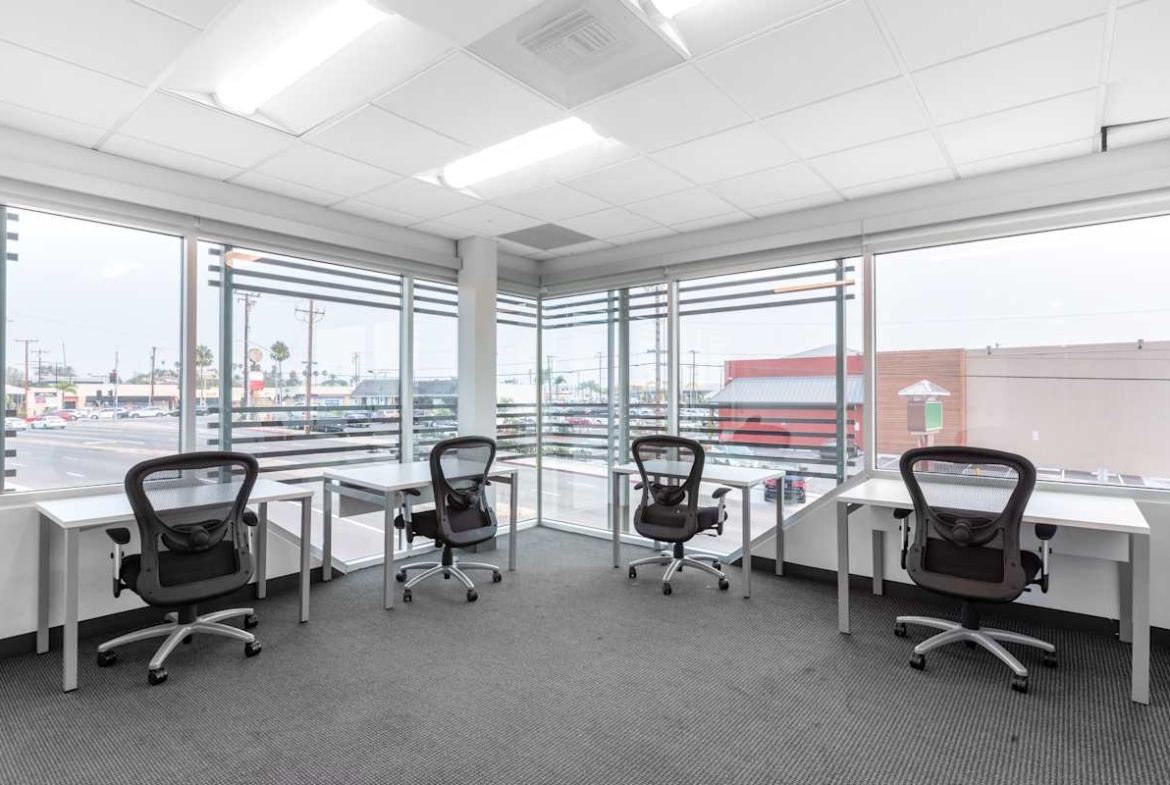 Regus (IWG) 2447 Pacific Coast Highway Hermosa Beach