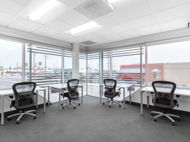 Regus (IWG) 2447 Pacific Coast Highway Hermosa Beach