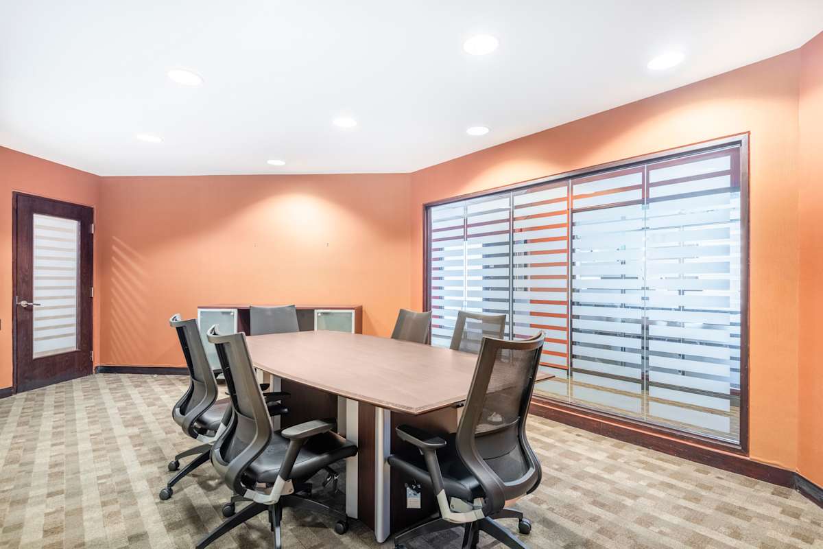 Regus (IWG) 245 First Street Cambridge (MA)