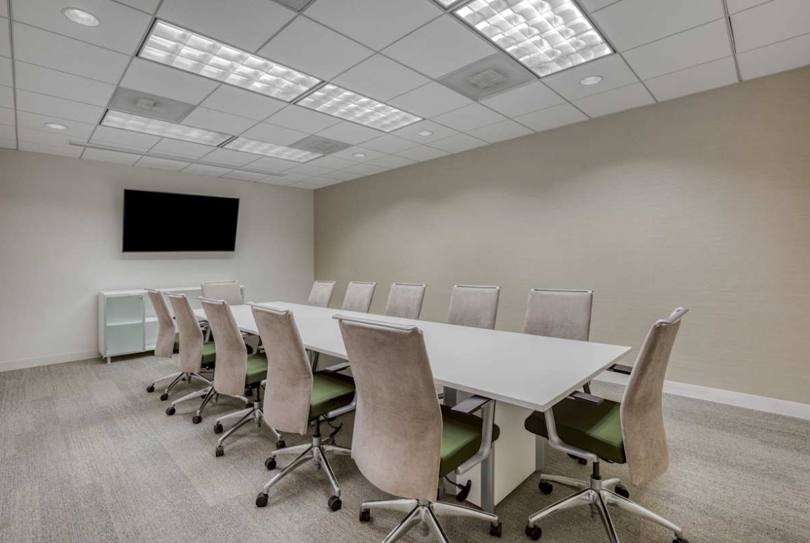 Regus (IWG) 2475 Northwinds Parkway Alpharetta