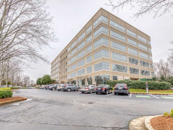 Regus (IWG) 2475 Northwinds Parkway Alpharetta