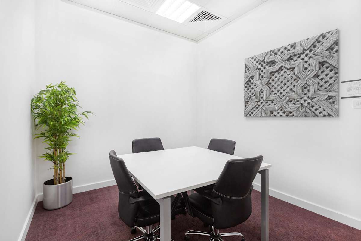 Regus (IWG) 25 Dohat Al Adab Street Muscat