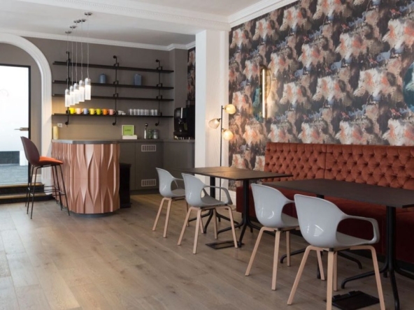25 Green Street Mayfair Boutique