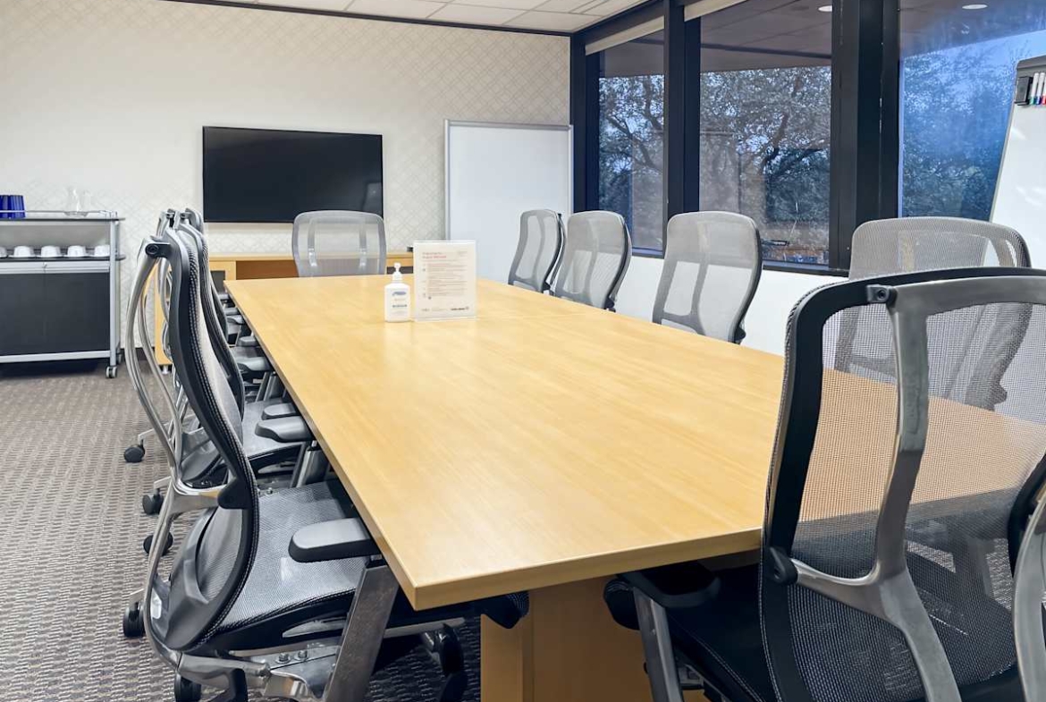 Regus (IWG) 2500 Wilcrest Drive Houston