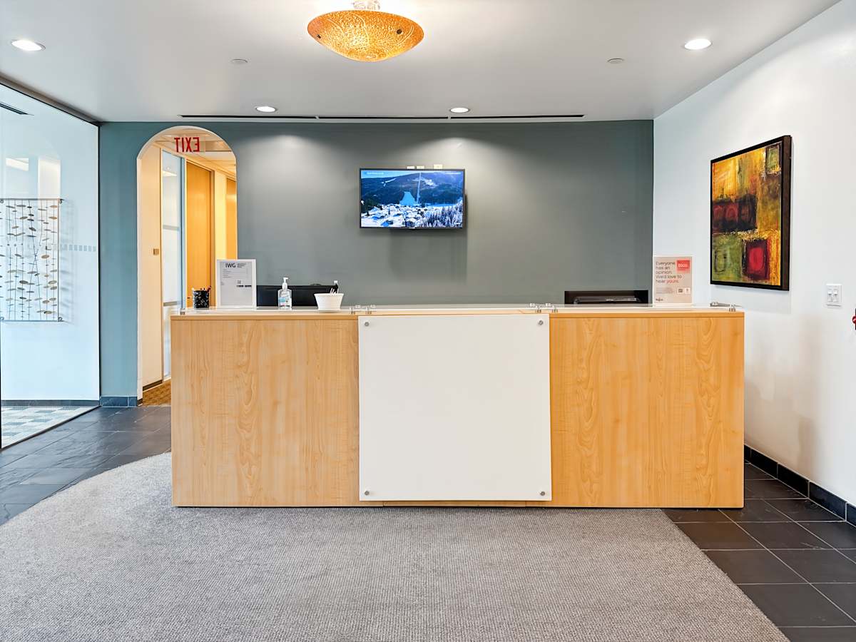 Regus (IWG) 2600 South Shore Boulevard League City
