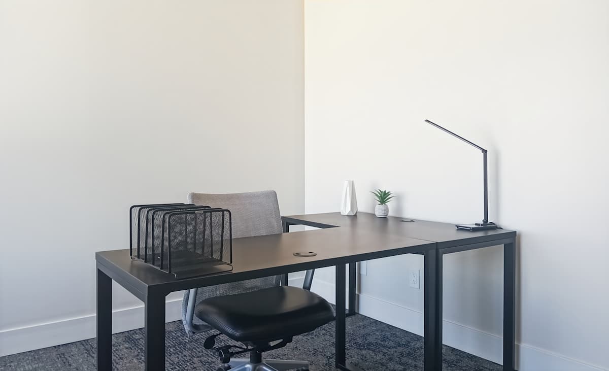 Regus (IWG) 26250 Euclid Ave Euclid