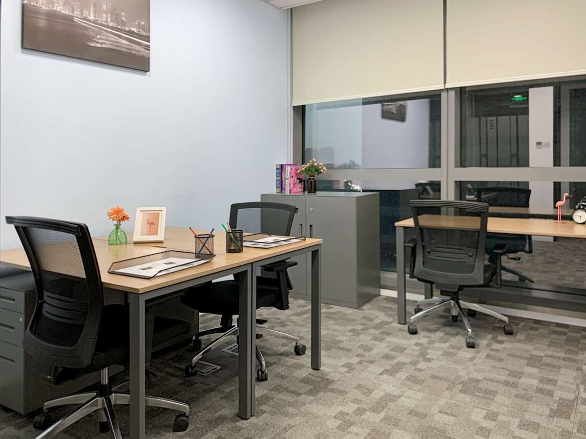 Regus (IWG) 2666 2nd Ring South Road Jinan