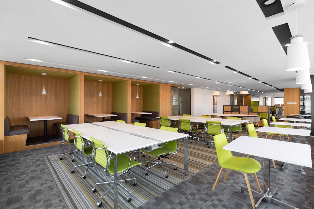 Regus (IWG) 270 Qianjin Middle Road Kunshan City