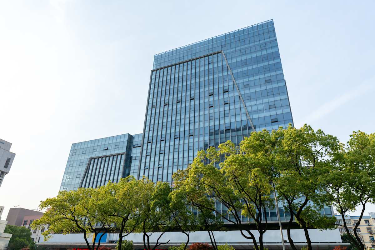 Regus (IWG) 270 Qianjin Middle Road Kunshan City