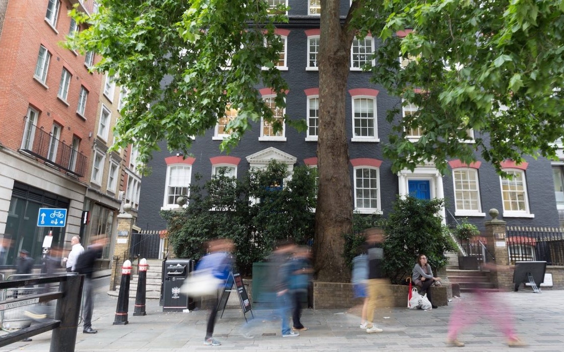 28-Queen-Street-1 28 Queen Street Boutique