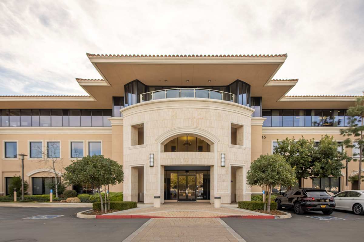 2945 Townsgate Road Thousand Oaks Regus (IWG) 2945 Townsgate Road Thousand Oaks