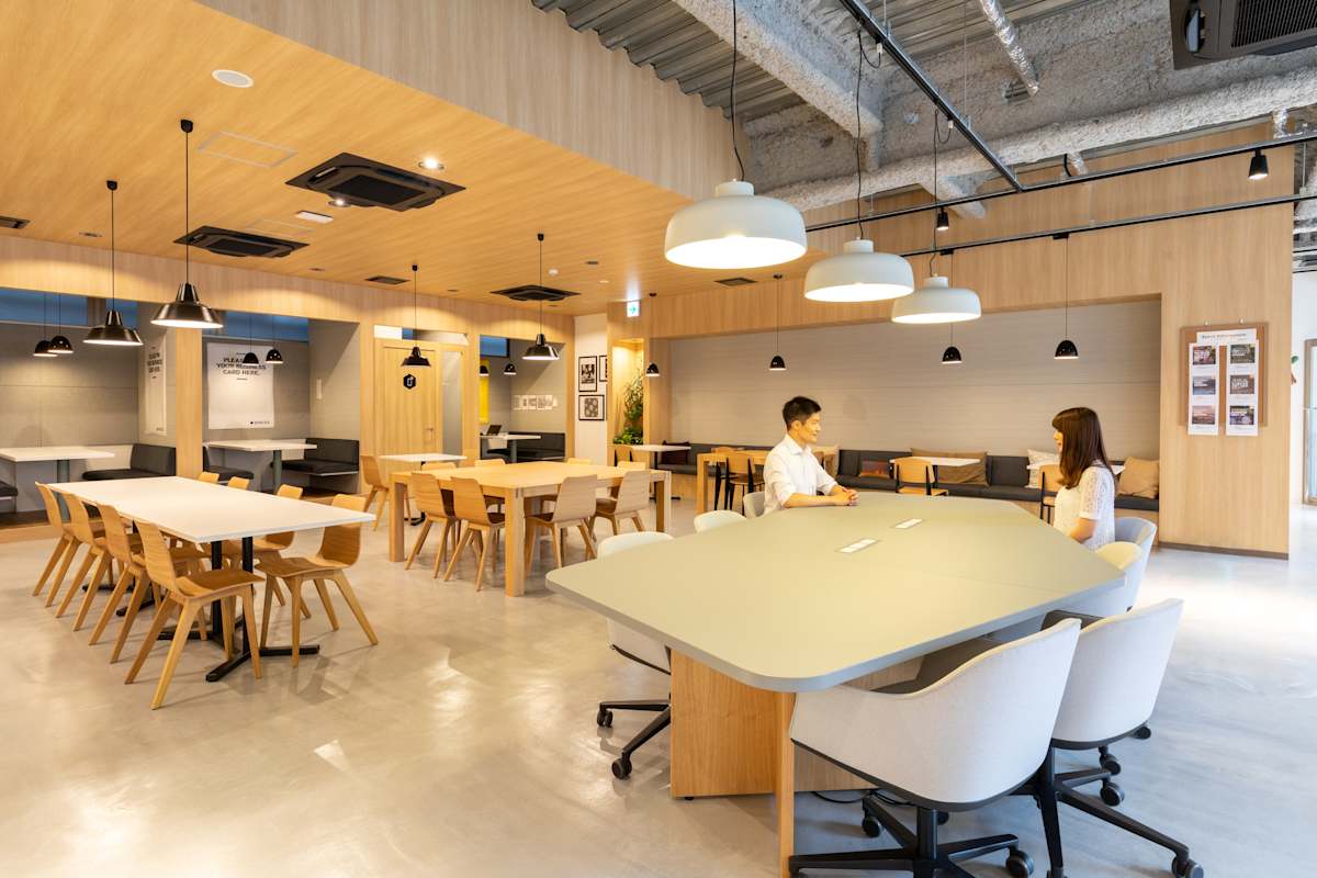Spaces (IWG) 3-4-25 Hakataekimae Fukuoka