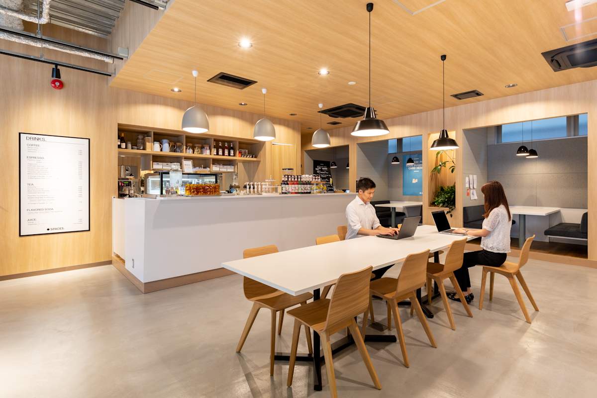 Spaces (IWG) 3-4-25 Hakataekimae Fukuoka