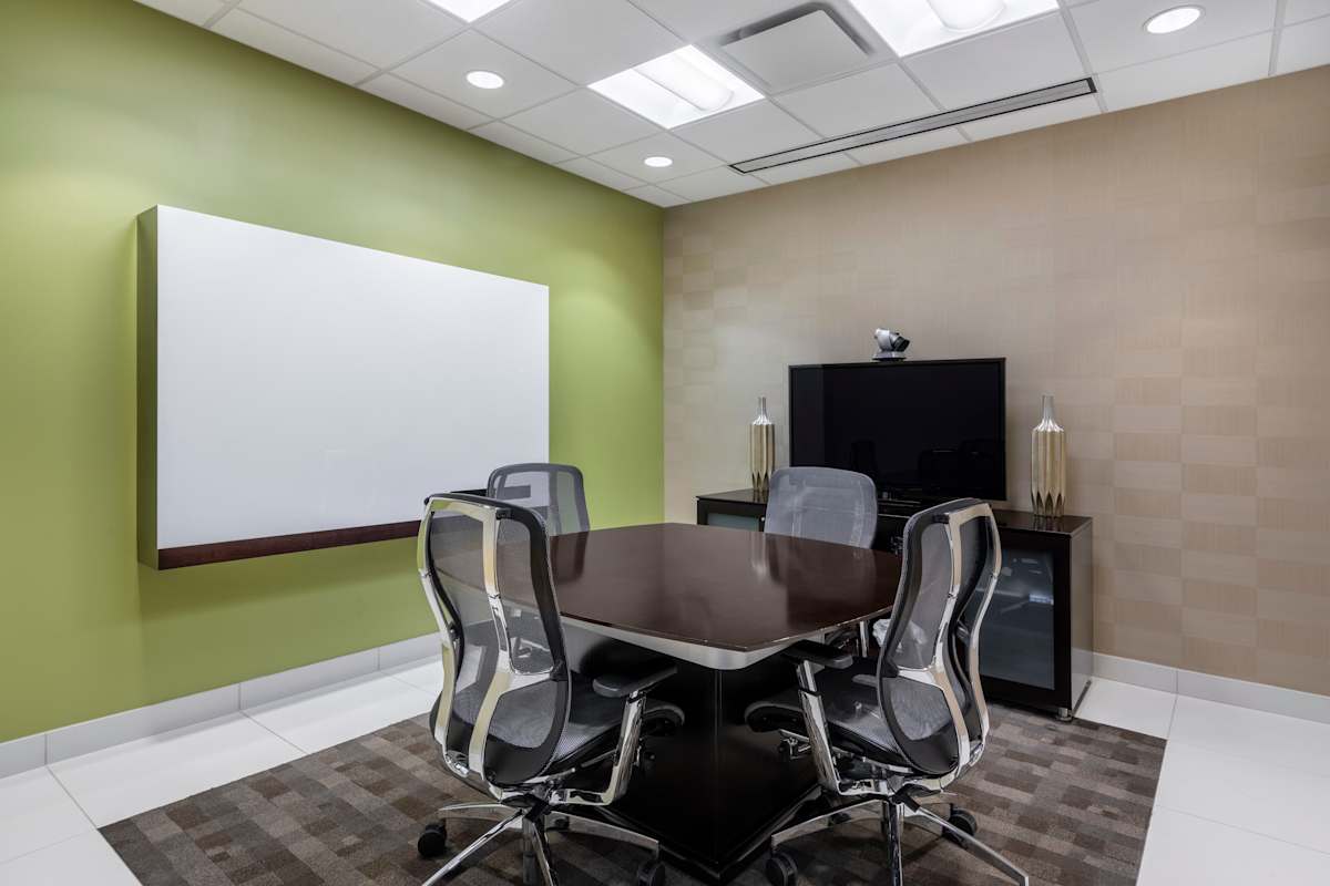 Regus (IWG) 30 Knightsbridge Road Piscataway