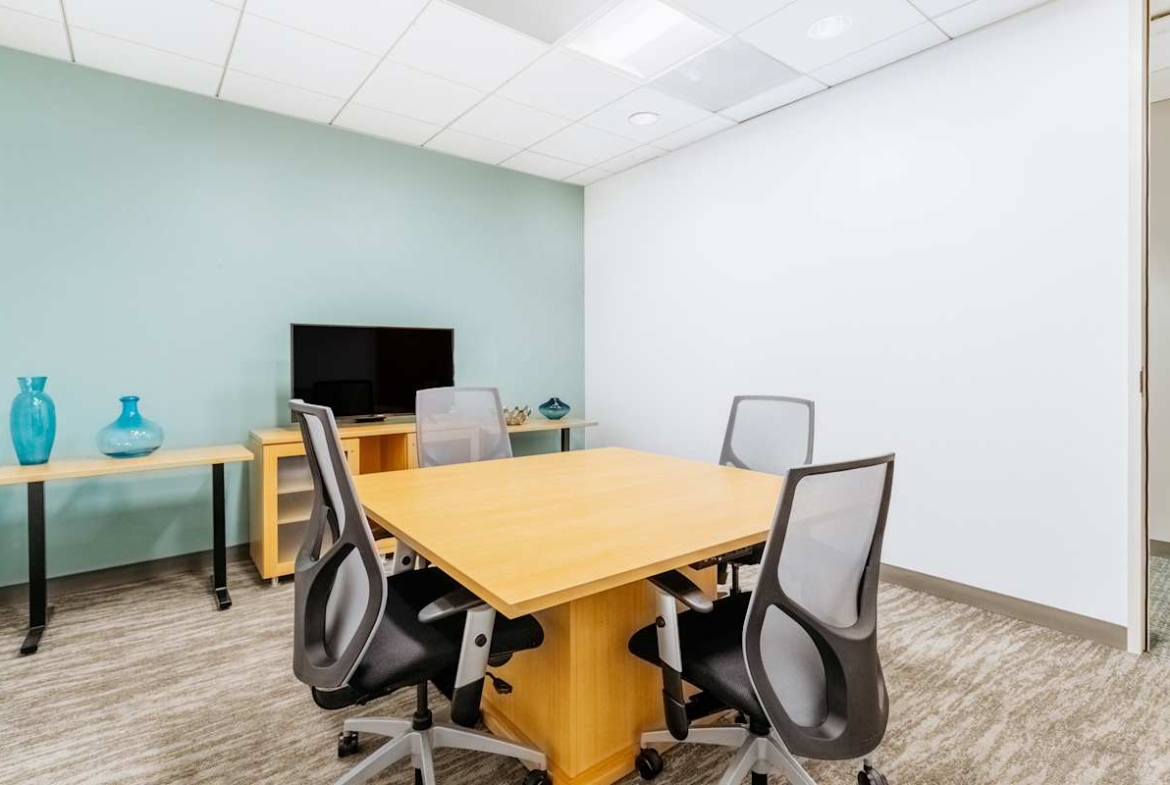 Regus (IWG) 300 Spectrum Center Drive Irvine