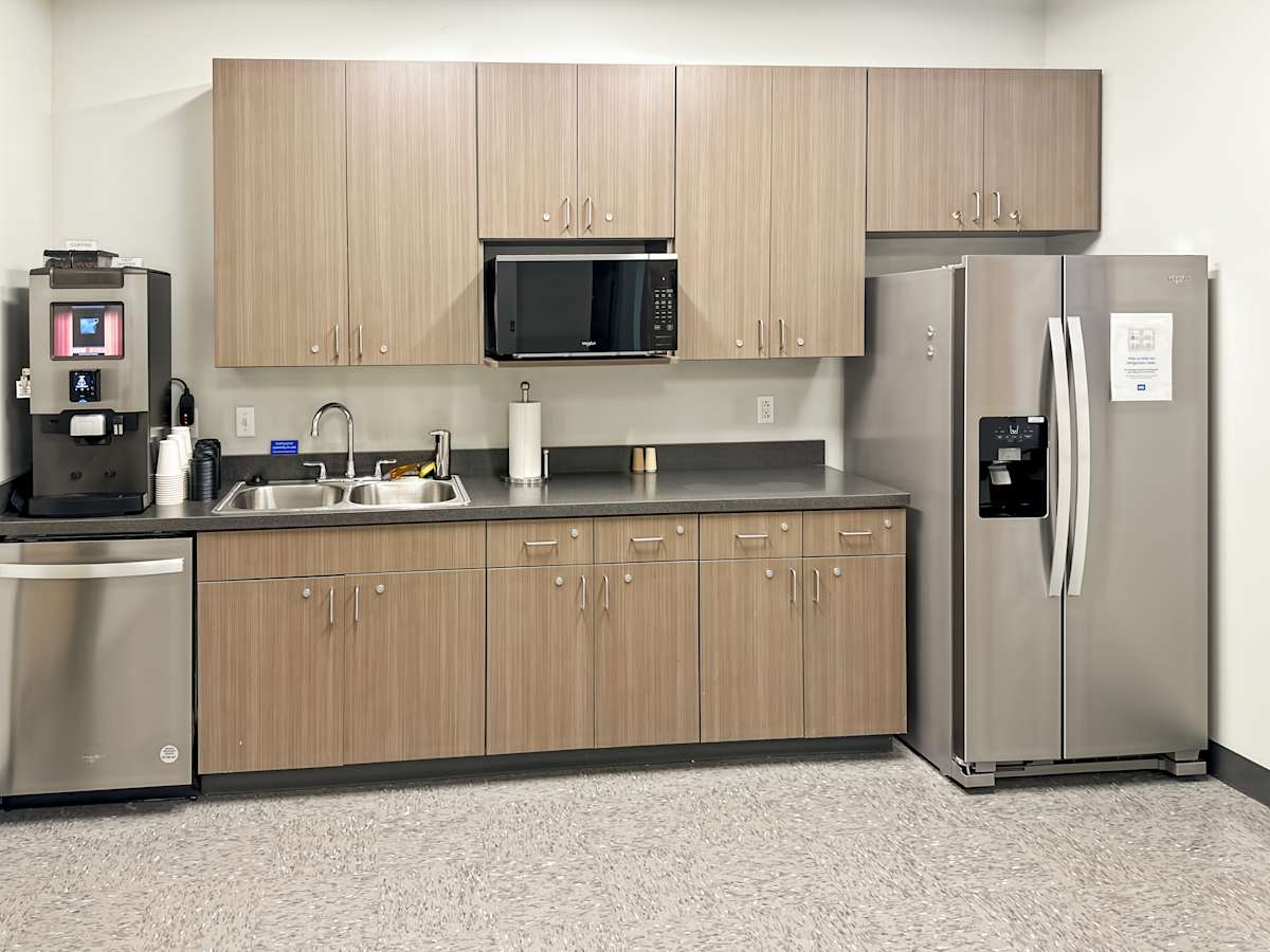 HQ (IWG) 300 Wharton Circle Triadelphia