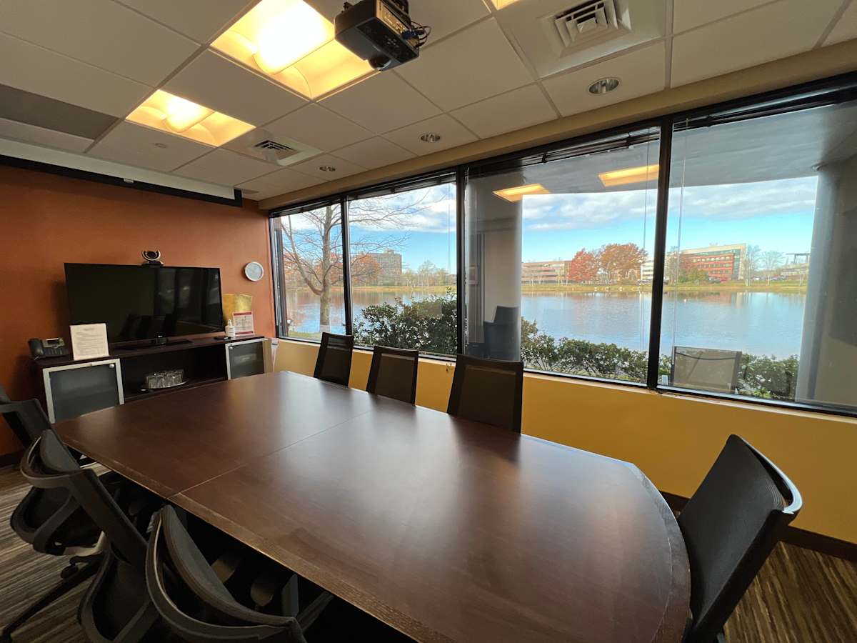 Regus (IWG) 301 Edgewater Place Wakefield