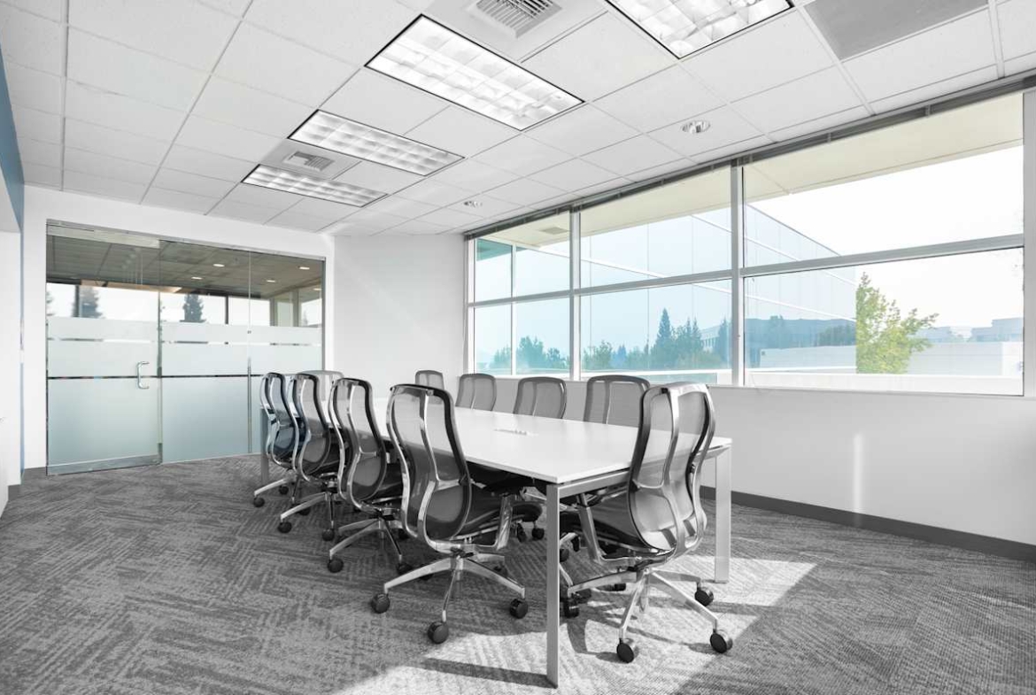 Regus (IWG) 3017 Douglas Boulevard Roseville