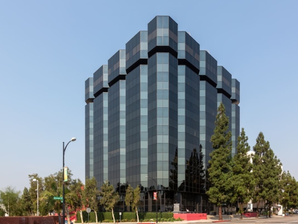 Regus (IWG) 303 North Glenoaks Boulevard Burbank