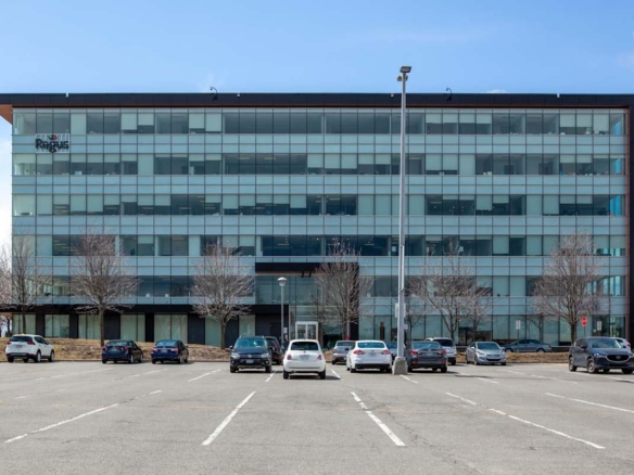 Regus (IWG) 3055 Saint Martin Ouest Laval