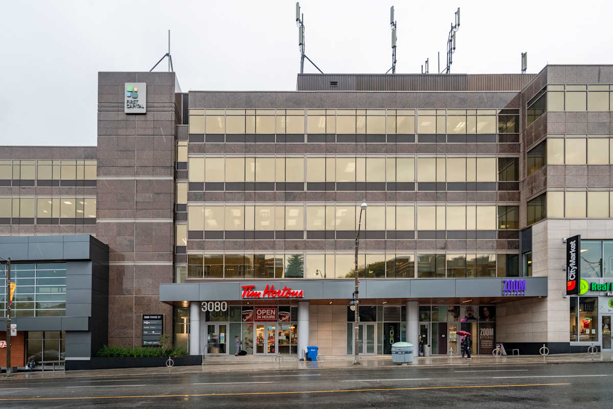 Regus (IWG) 3080 Yonge Street Toronto
