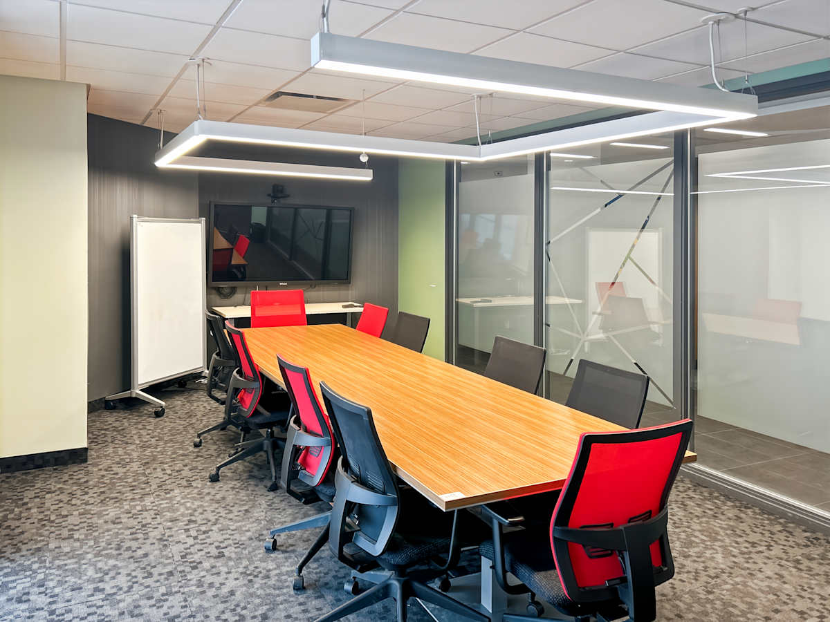 HQ (IWG) 3107 ave Des Hotels QuÃ©bec