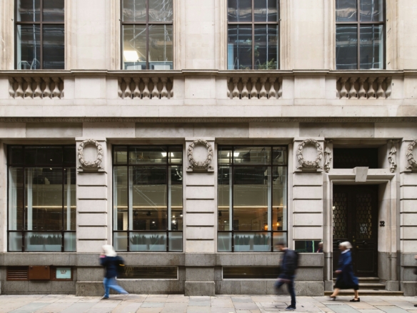 32 Threadneedle Street Boutique