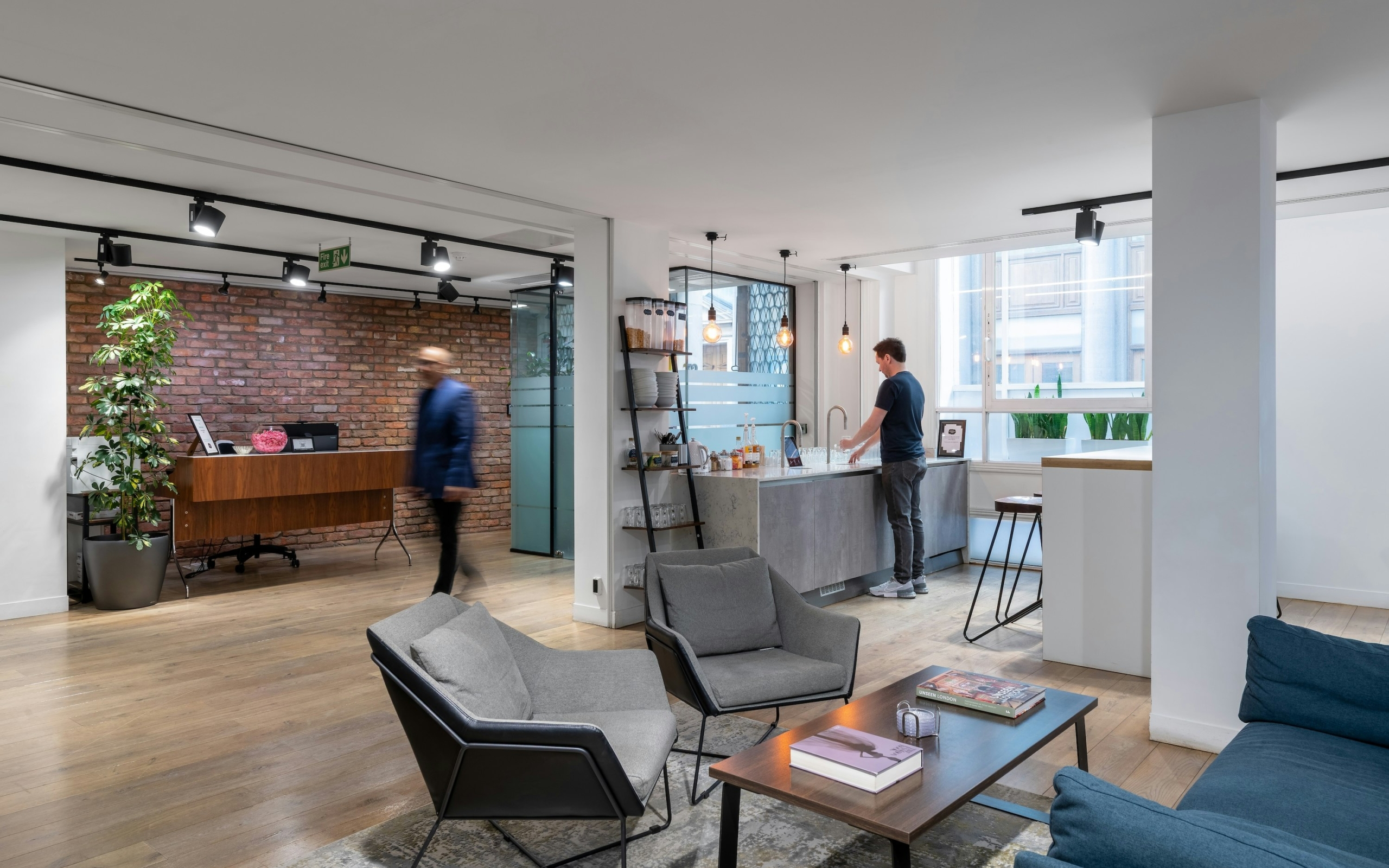 32-Threadneedle-Street-11