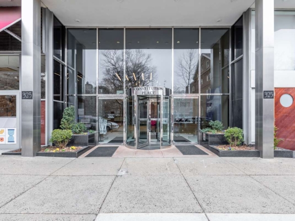 Regus (IWG) 325-41 Chestnut Street Philadelphia