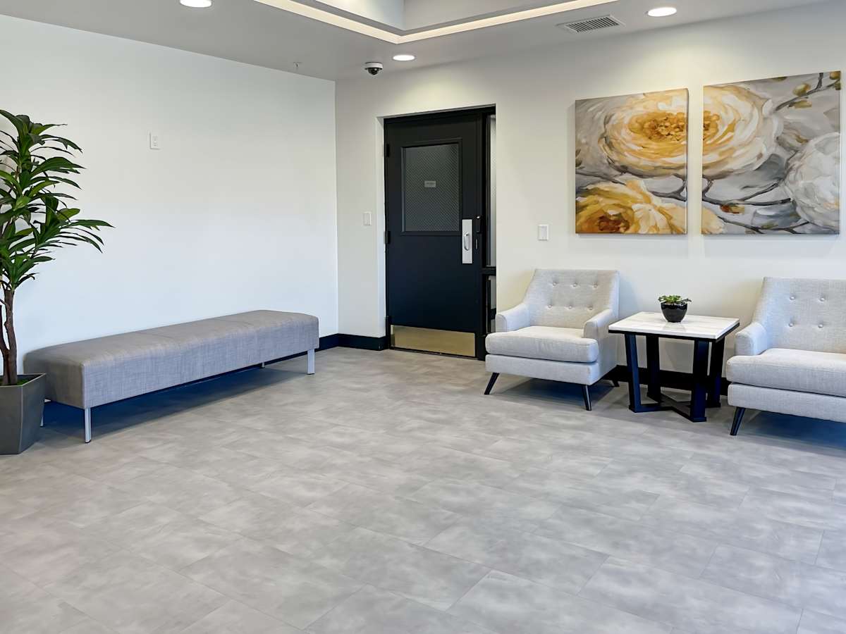 Regus (IWG) 3293 Harrison Blvd Ogden