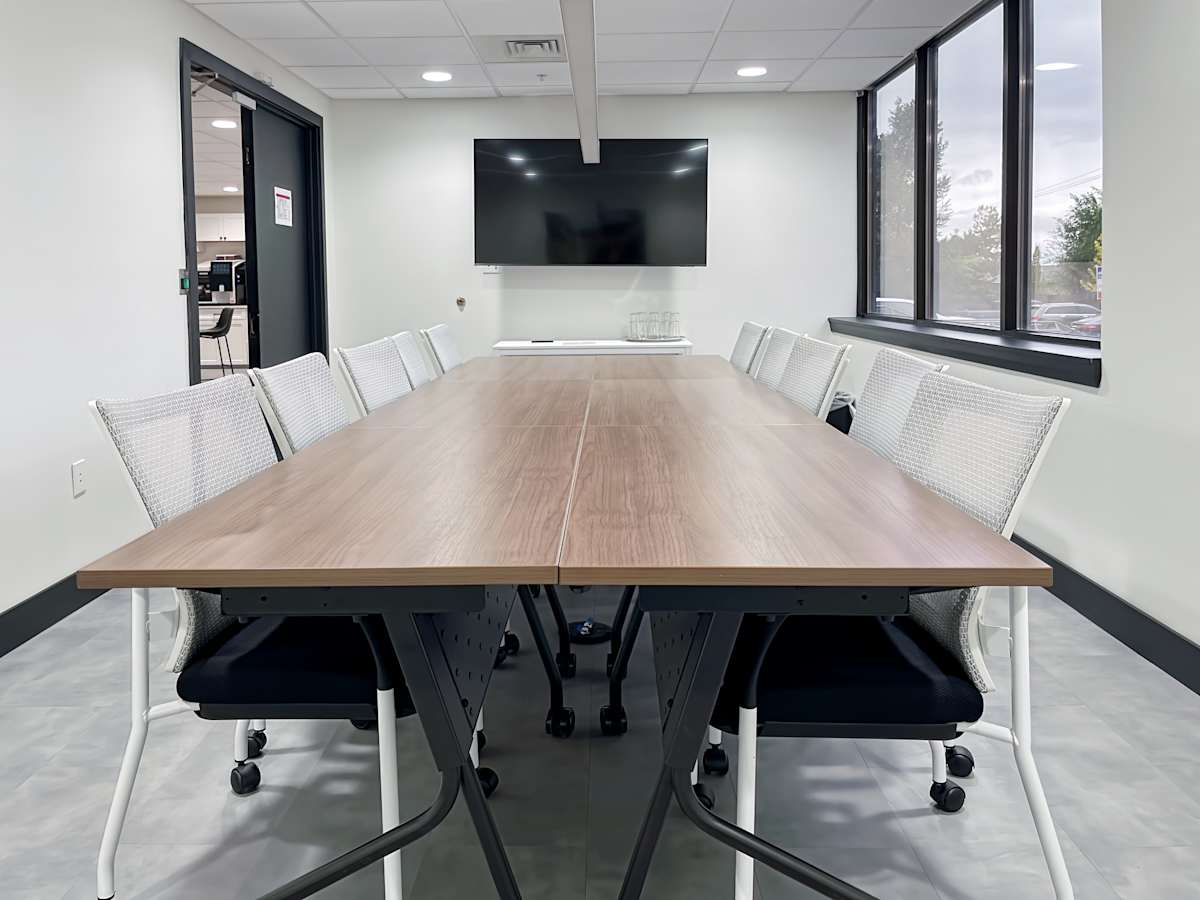 Regus (IWG) 3293 Harrison Blvd Ogden
