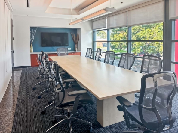 HQ (IWG) 333 University Avenue Sacramento