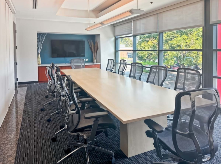 HQ (IWG) 333 University Avenue Sacramento