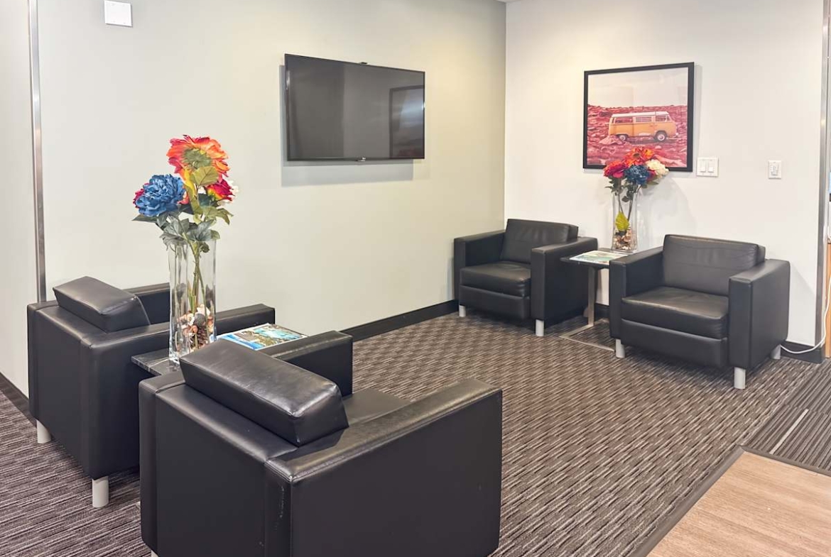 HQ (IWG) 333 University Avenue Sacramento