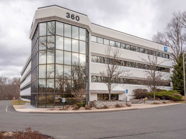 Regus (IWG) 360 Bloomfield Avenue Windsor