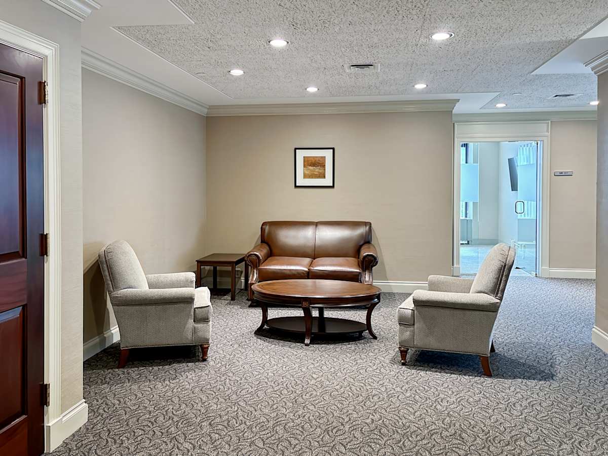 Regus (IWG) 370 Main Street Worcester (MA)