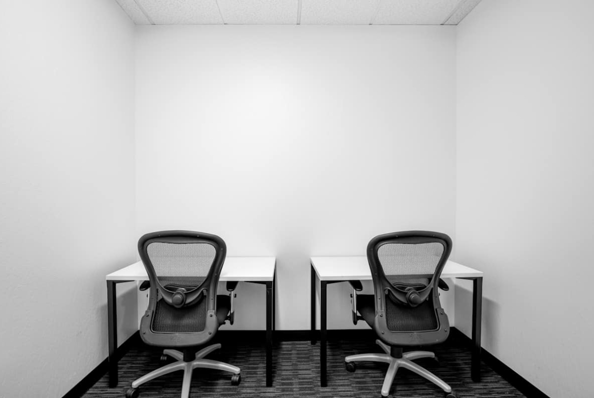 Regus (IWG) 4 Palo Alto Square Palo Alto