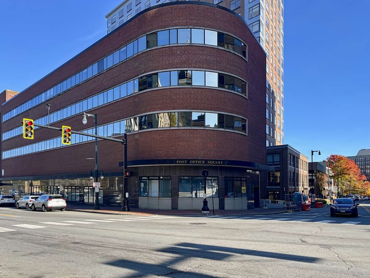 Regus (IWG) 400 Congress St ME Portland