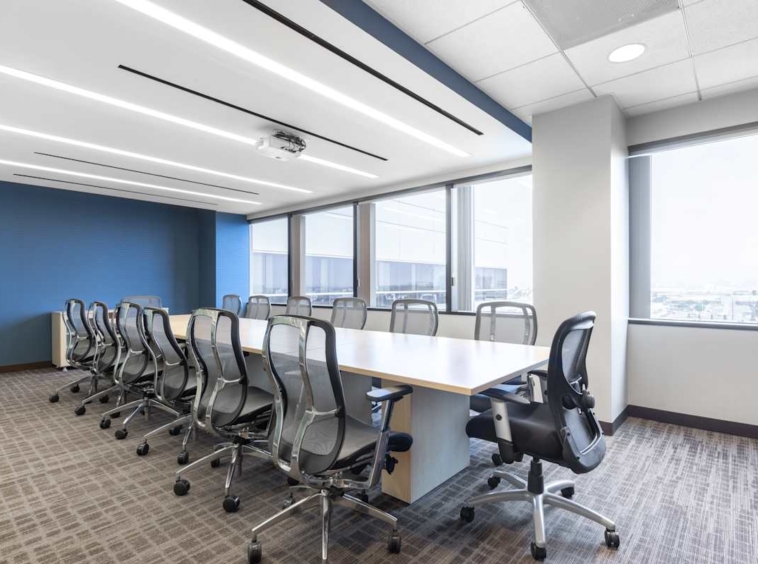 Regus (IWG) 400 Continental Boulevard El Segundo