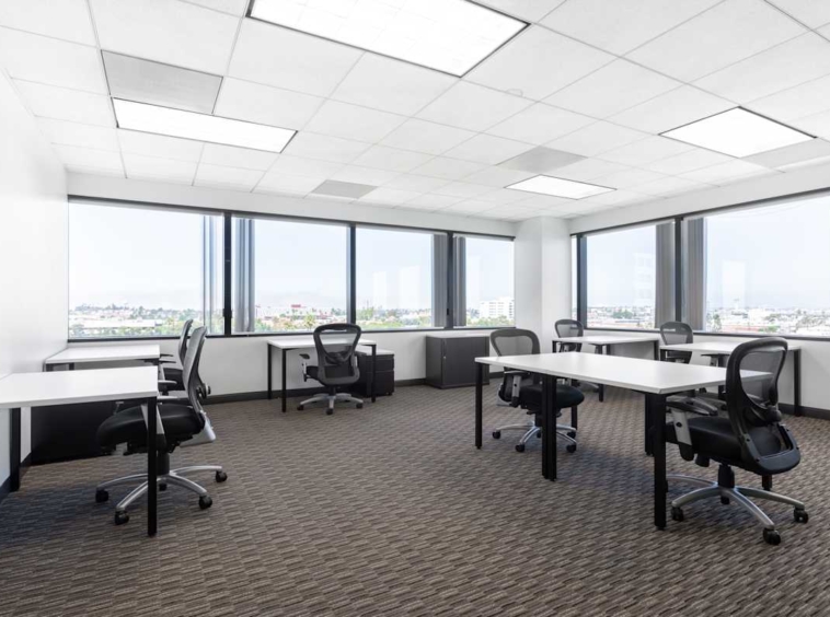 Regus (IWG) 400 Continental Boulevard El Segundo