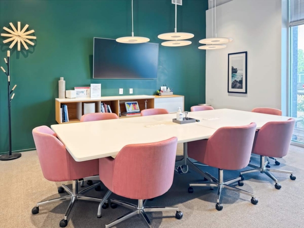 Spaces (IWG) 4100 Market Street Huntsville