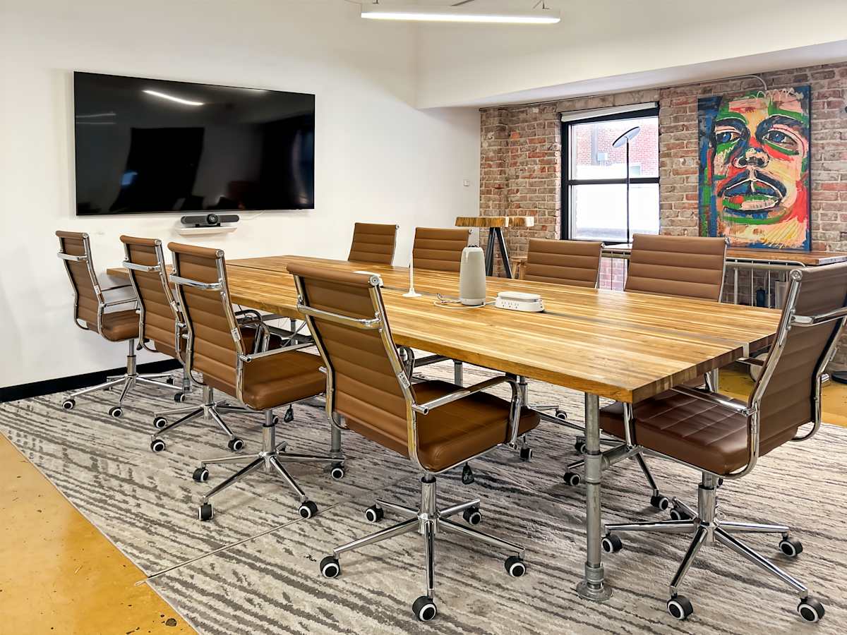 Spaces (IWG) 414 Fayetteville St. Raleigh