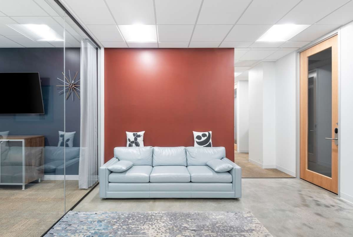 Regus (IWG) 418 North Main Royal Oak