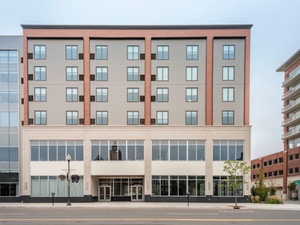 Regus (IWG) 418 North Main Royal Oak