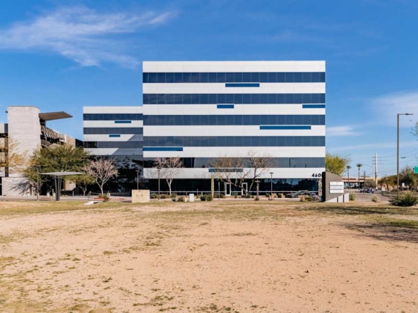 Regus 4600 East Washington
